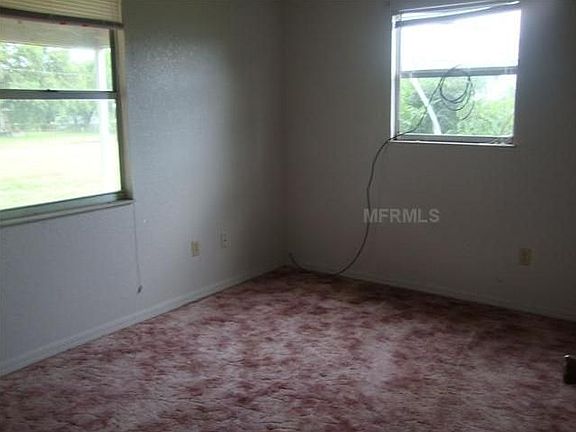 5th image of 5365 SW Welles Ave