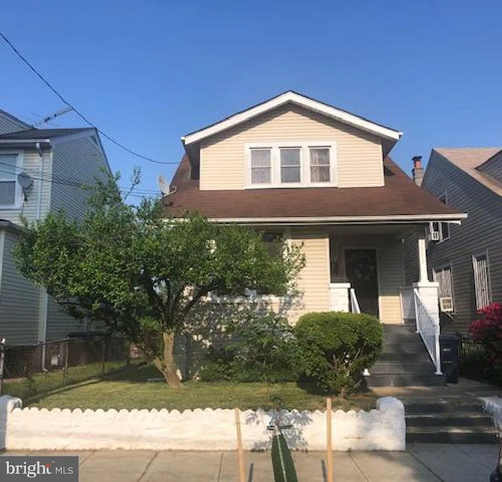 3612 Horner Pl SE photo 1