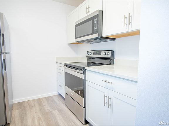 3rd image of 4803 180th St SW APT A201