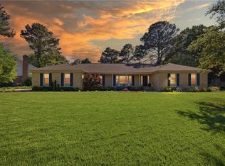 1605 Bay Point Dr, Virginia Beach, VA 23454