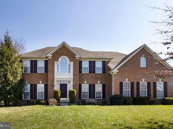 2 Heggan Ln, Hammonton, NJ 08037
