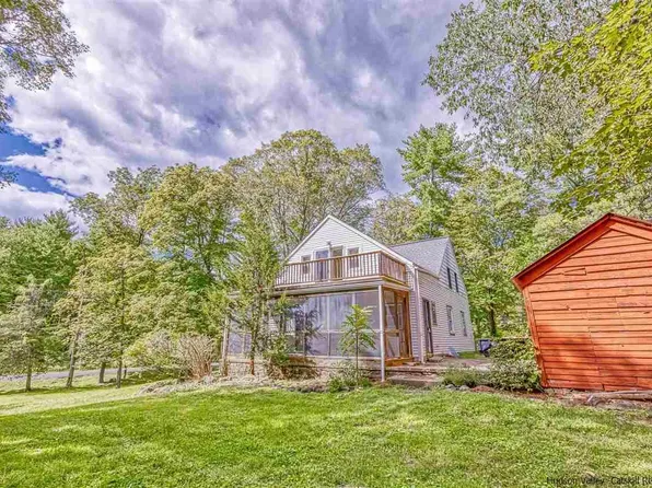 330 Old Kingston Rd, New Paltz, NY 12561