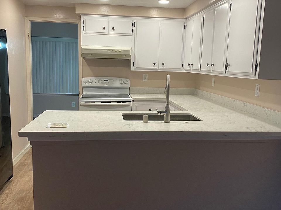 1st image of 3772 Callan Blvd