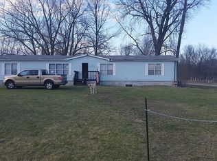 13989 E Central, Hopkins Park, IL 60958