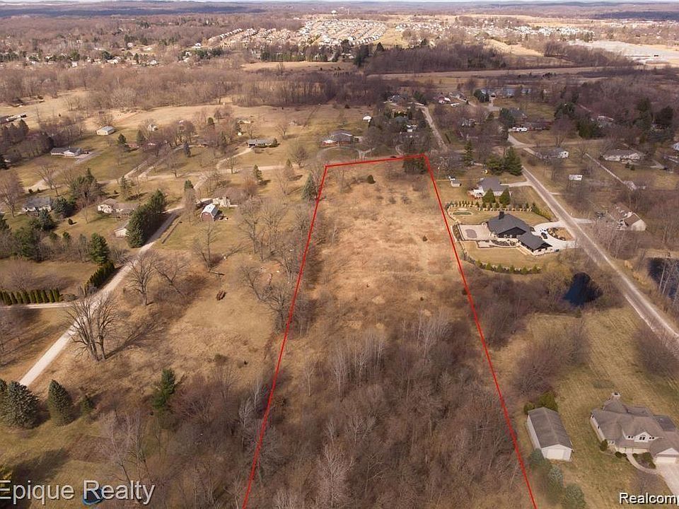 1st image of 58405 Travis Rd