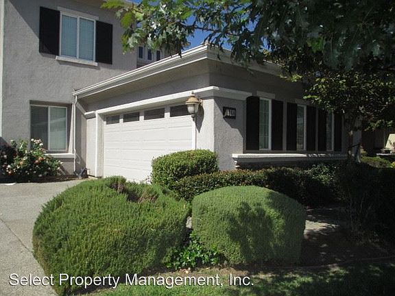 3rd image of 1084 Kinnerly Ln