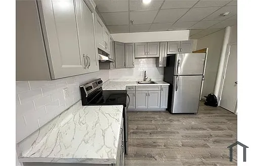 64 Beach St #10 Photo 1