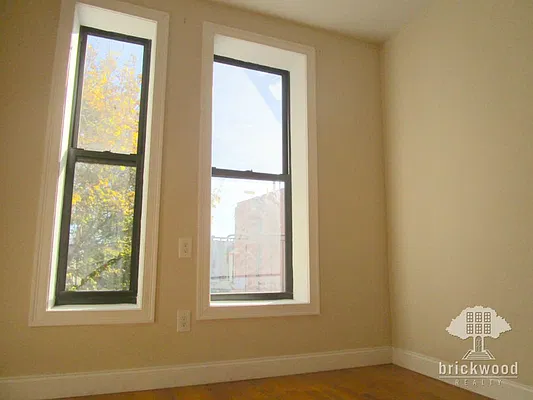 Rented by Brickwood Realty | media 6
