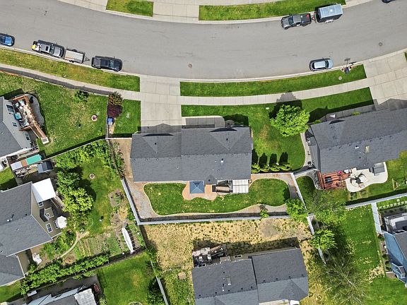 4th image of 14516 E Crown Ave