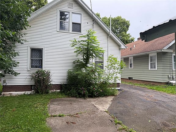 2nd image of 197 Rossiter Rd