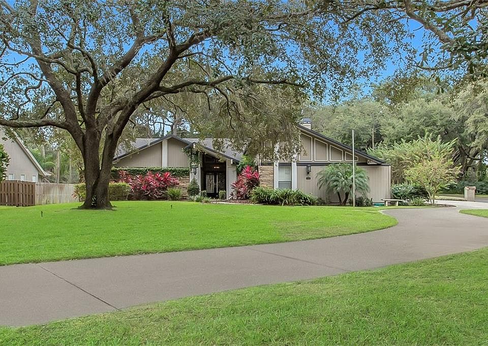 1st image of 16004 Armistead Ln