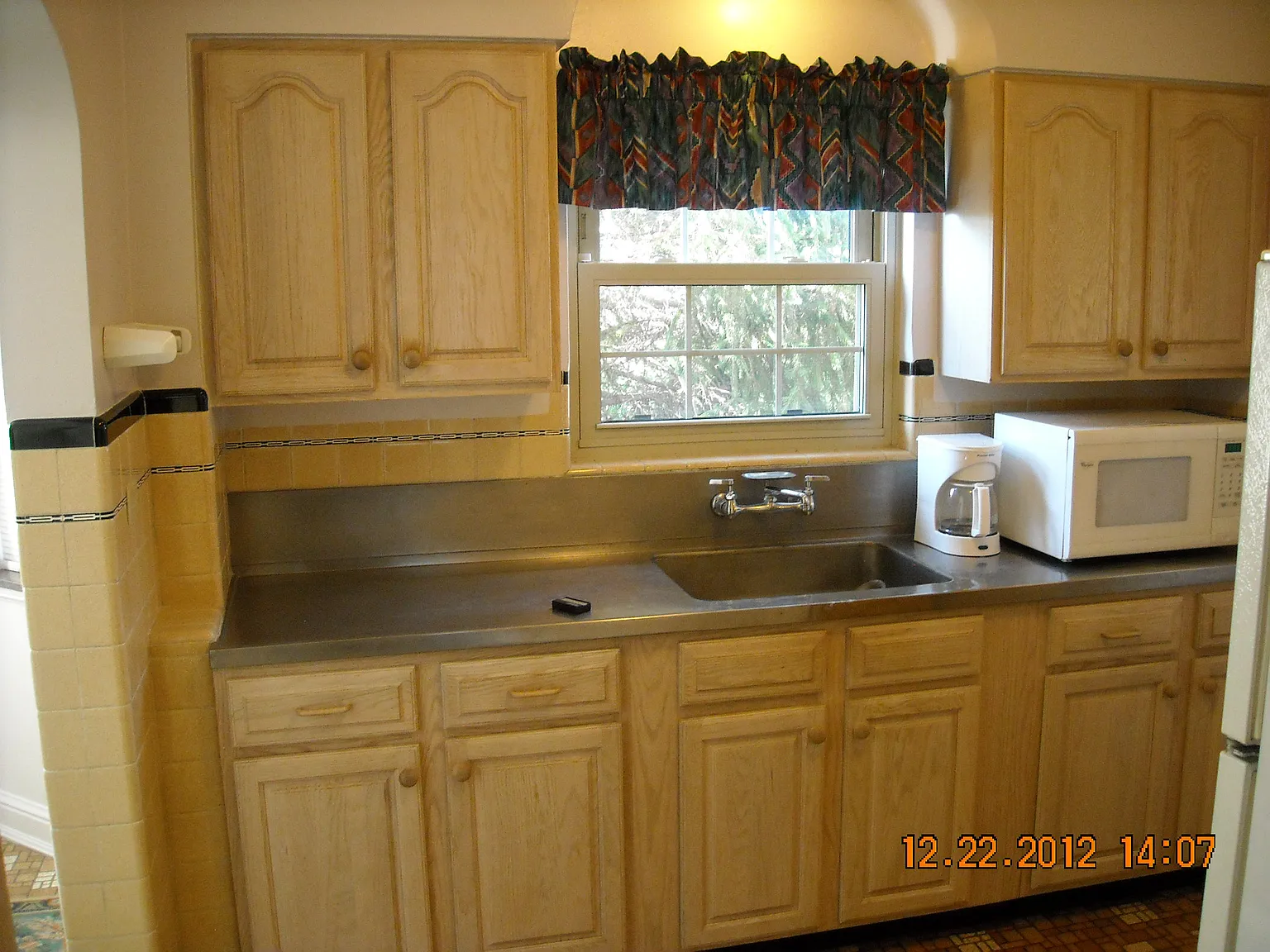 4 bed, 1836 sqft, $3,225 — Photo 4