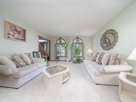 5th image of 3633 Grenoble Ct