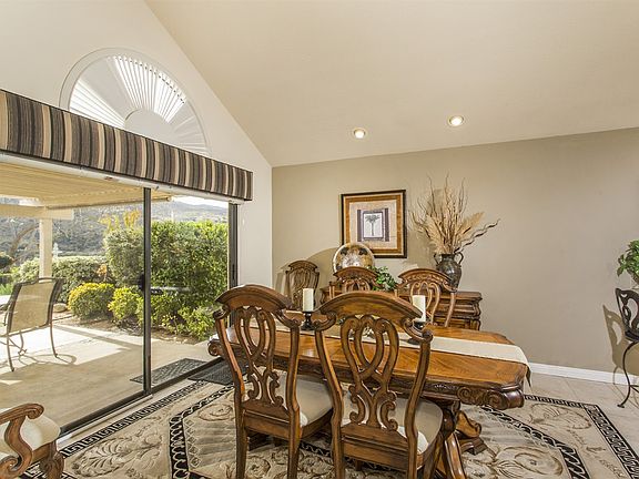 5th image of 28710 Vista Valley Dr