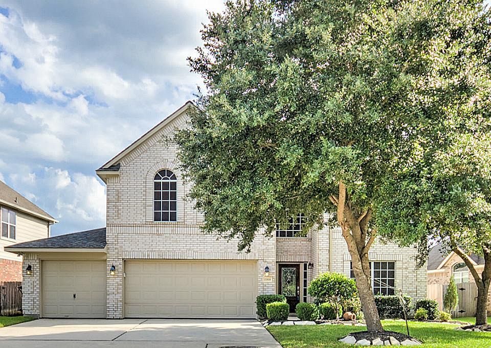 1st image of 22611 Miramar Crest Dr