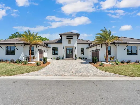 5472 Shoreview Dr, Lakeland, FL 33809