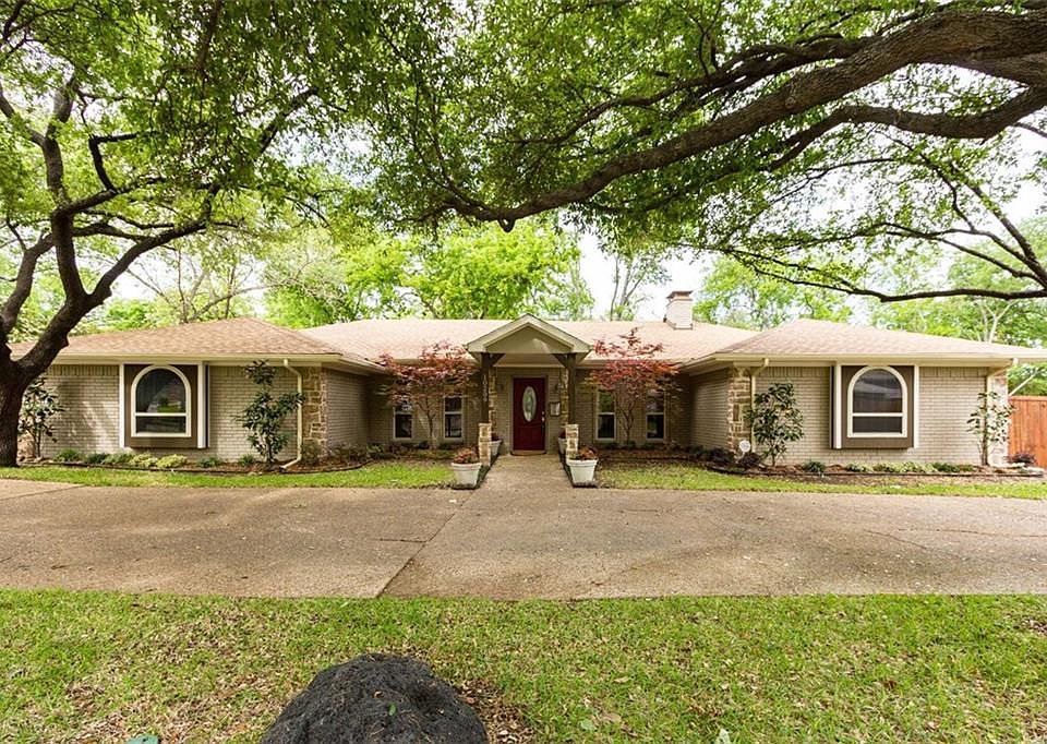 1st image of 10209 Betty Jane Ln