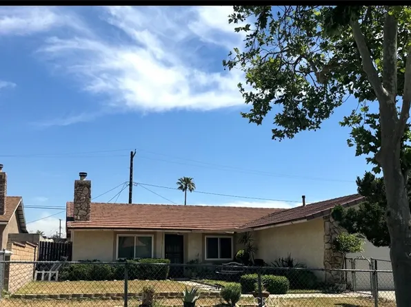 9765 Sycamore Ave, Fontana, CA 92335