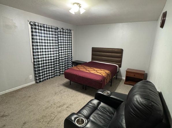 105 Buckeye Cir #105