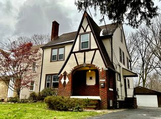 3578 Northcliffe Rd, University Heights, OH 44118