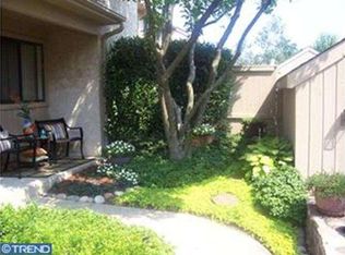 1636 Devon Ct, Yardley, PA