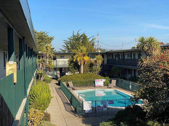 4th image of 696 Casanova Ave #9