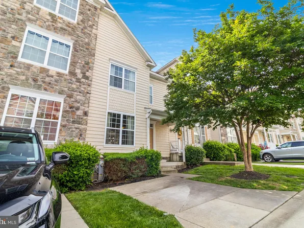 3595 Glouster Dr, North Beach, MD 20714