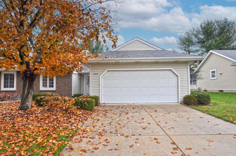 1st image of 18231 Crownhill Dr