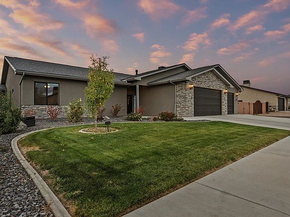 2nd image of 847 Fire Agate Ln