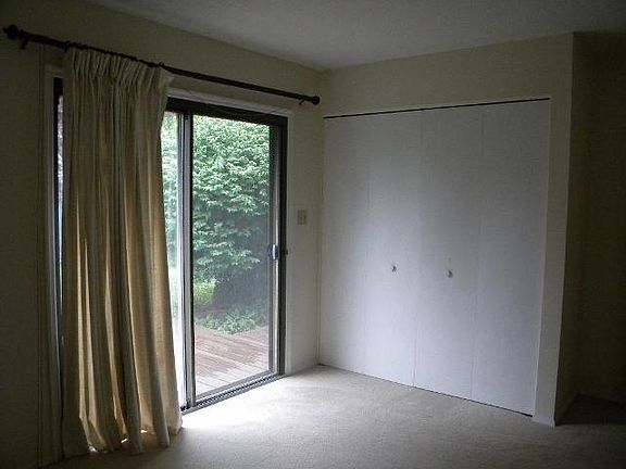 5th image of 107 Blackbird Way