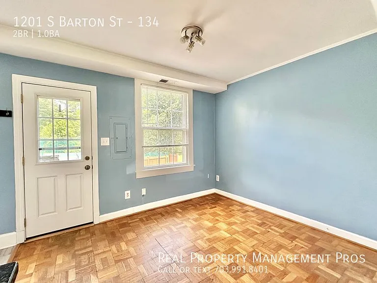 1201 S Barton St #134 — Photo 10