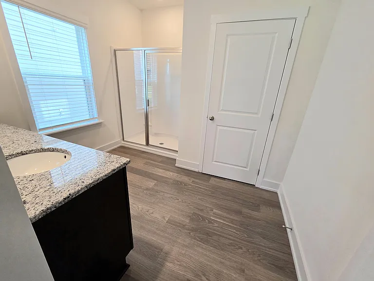1107 Emily Louise Ln — Photo 17