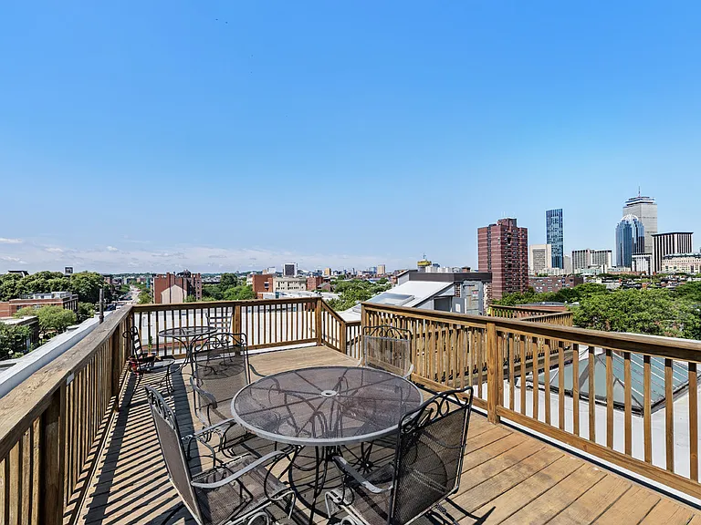1411 Washington St #11 — Photo 9