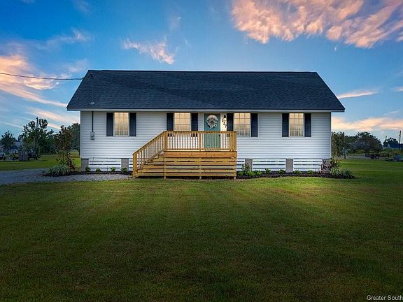 2nd image of 127 Kathy Rd