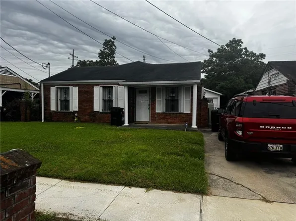 5100 Saint Ferdinand Dr, New Orleans, LA 70126