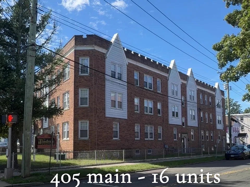 405 Main St