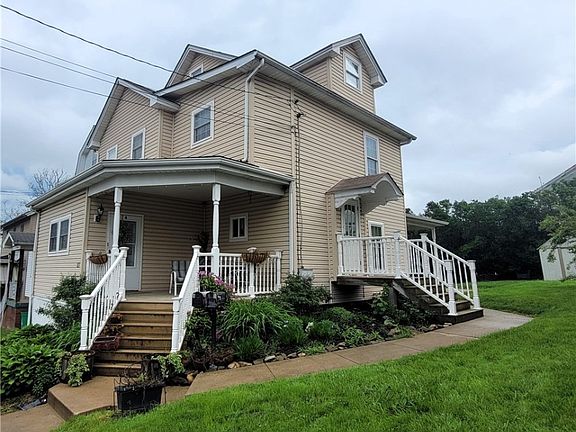 2nd image of 327 Painter St