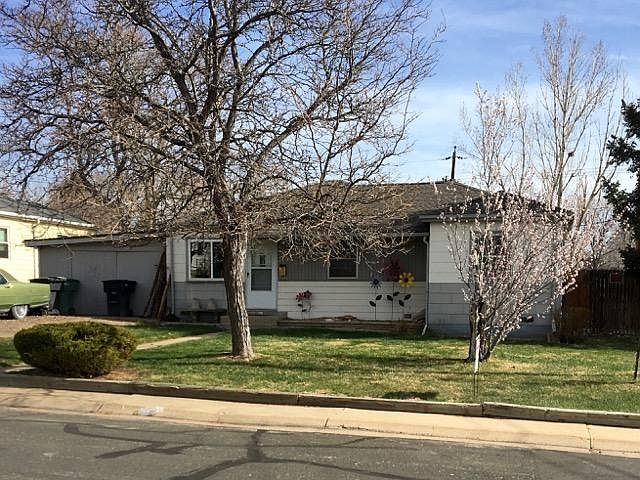 2nd image of 2041 Cedar Ct