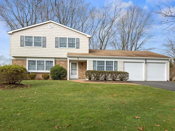 7 Media Lane, Stony Brook, NY 11790