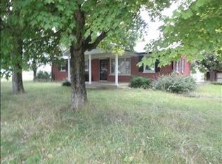 2226 Penns Chapel Rd, Bowling Green, KY 42101