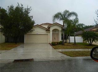 20301 SW 1st St, Pembroke Pines, FL 33029