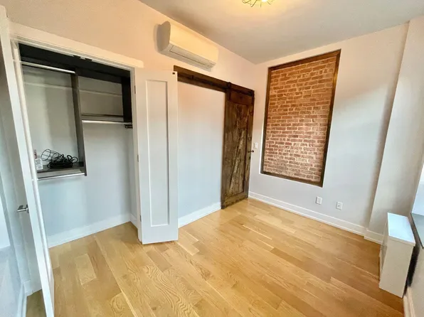 325 East 12th Street image 5 of 9