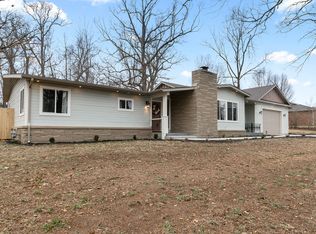 725 S Abbey Ave, Springfield, MO 65809