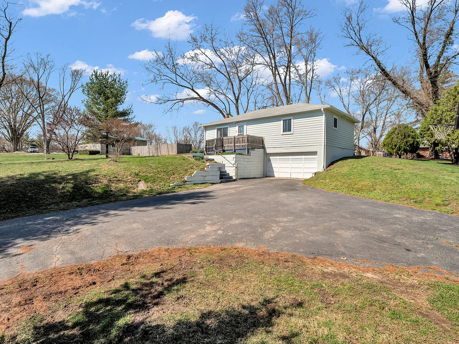 1106 W Banta Rd photo 1