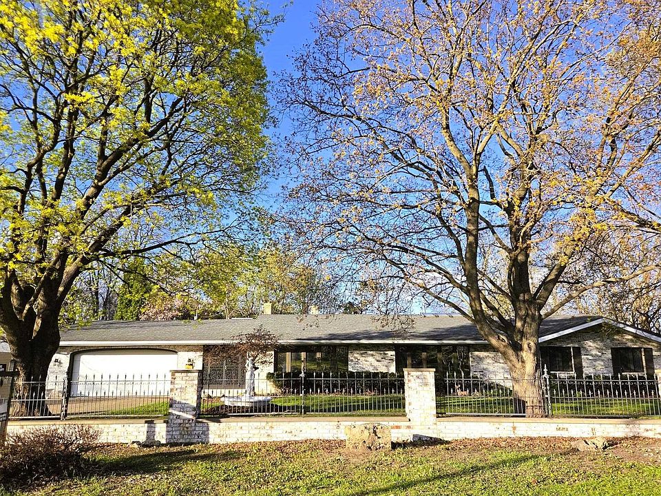 1st image of 2901 Grandview Blvd