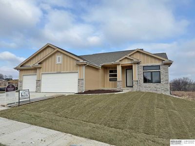 16542 Wirt St, Omaha, NE, 68116