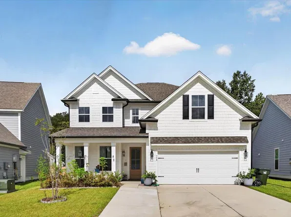 738 Opal Wing St, Moncks Corner, SC 29461