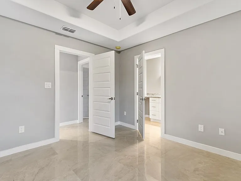 4 Augusta Dr — Photo 28