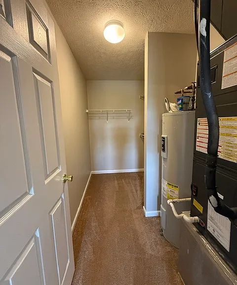 402 Dabney Dr #8 — Photo 9