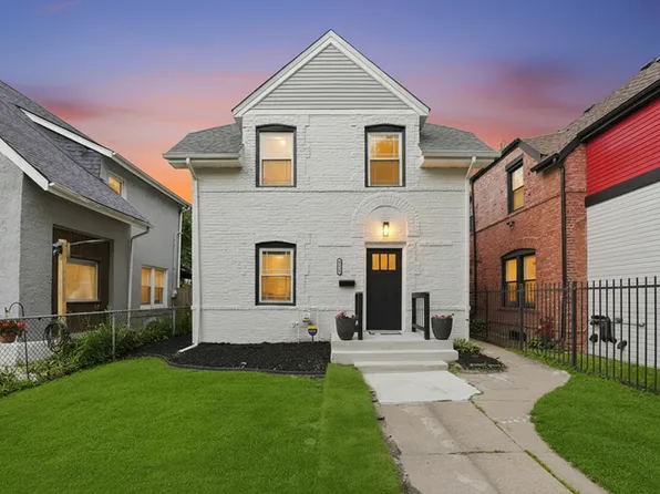 8742 S Wabash Ave, Chicago, IL 60619